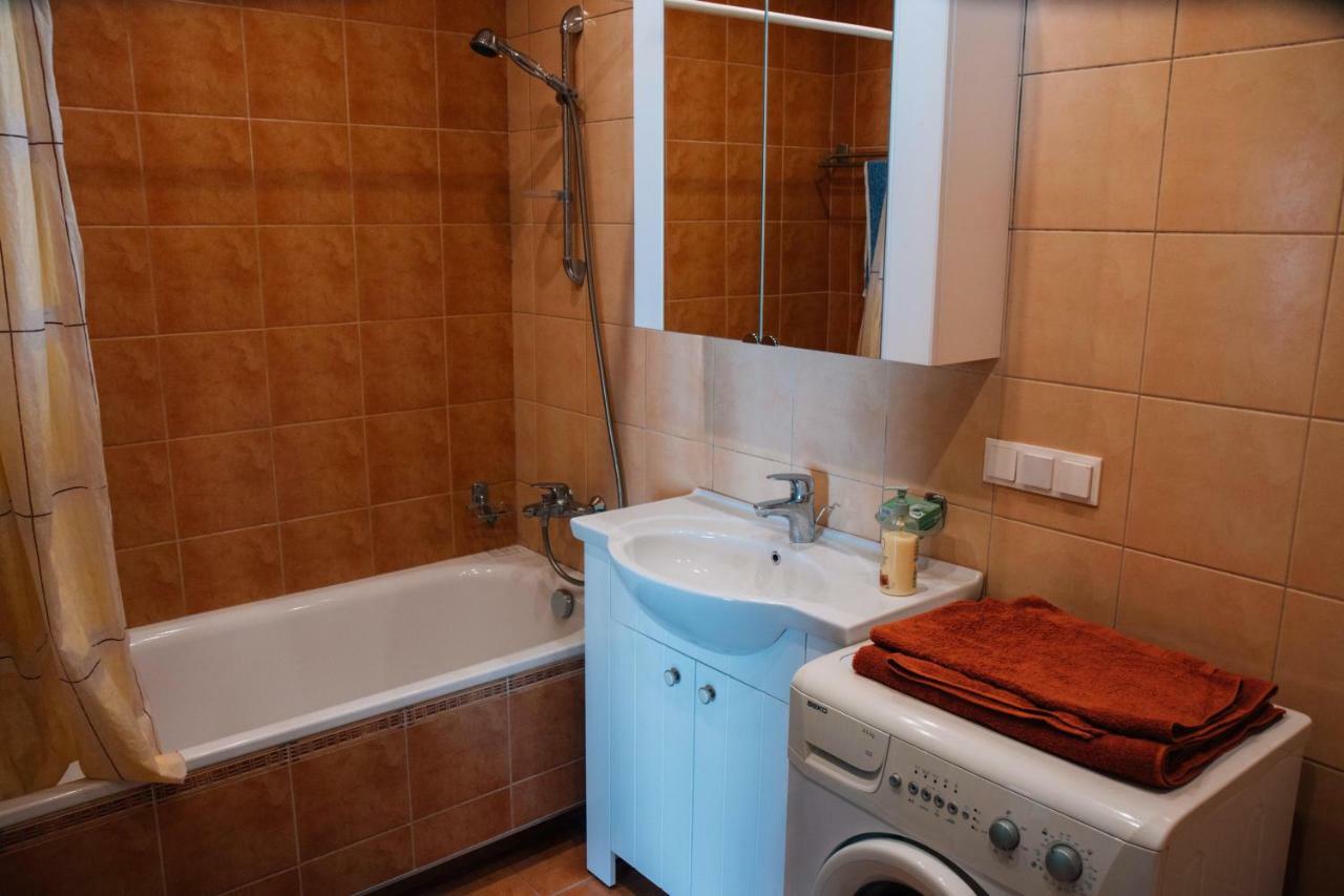 New Apartament Very Close To The City Centre Vilnius Exterior photo